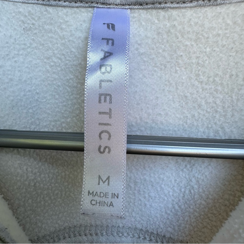 Fabletics Gray Quarter Zip Cropped Sweatshirt M - image 7